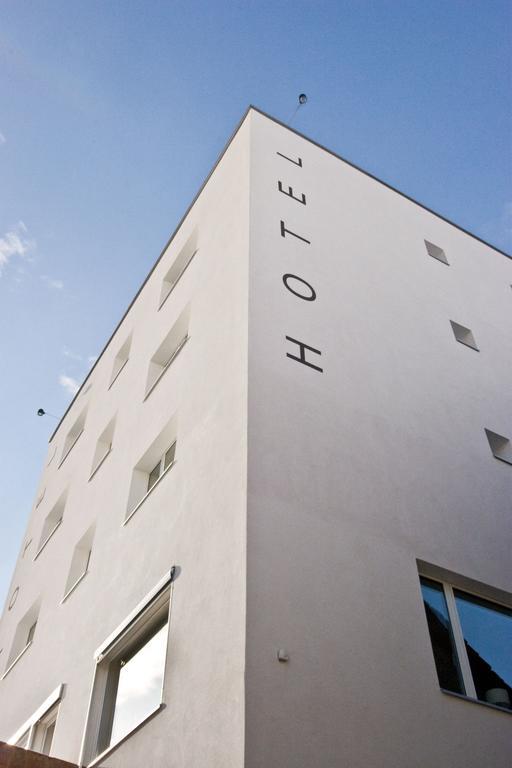 Hotel Weiss Kreuz Thusis Exterior photo